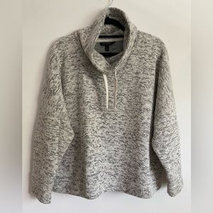 Banana Republic Pullover